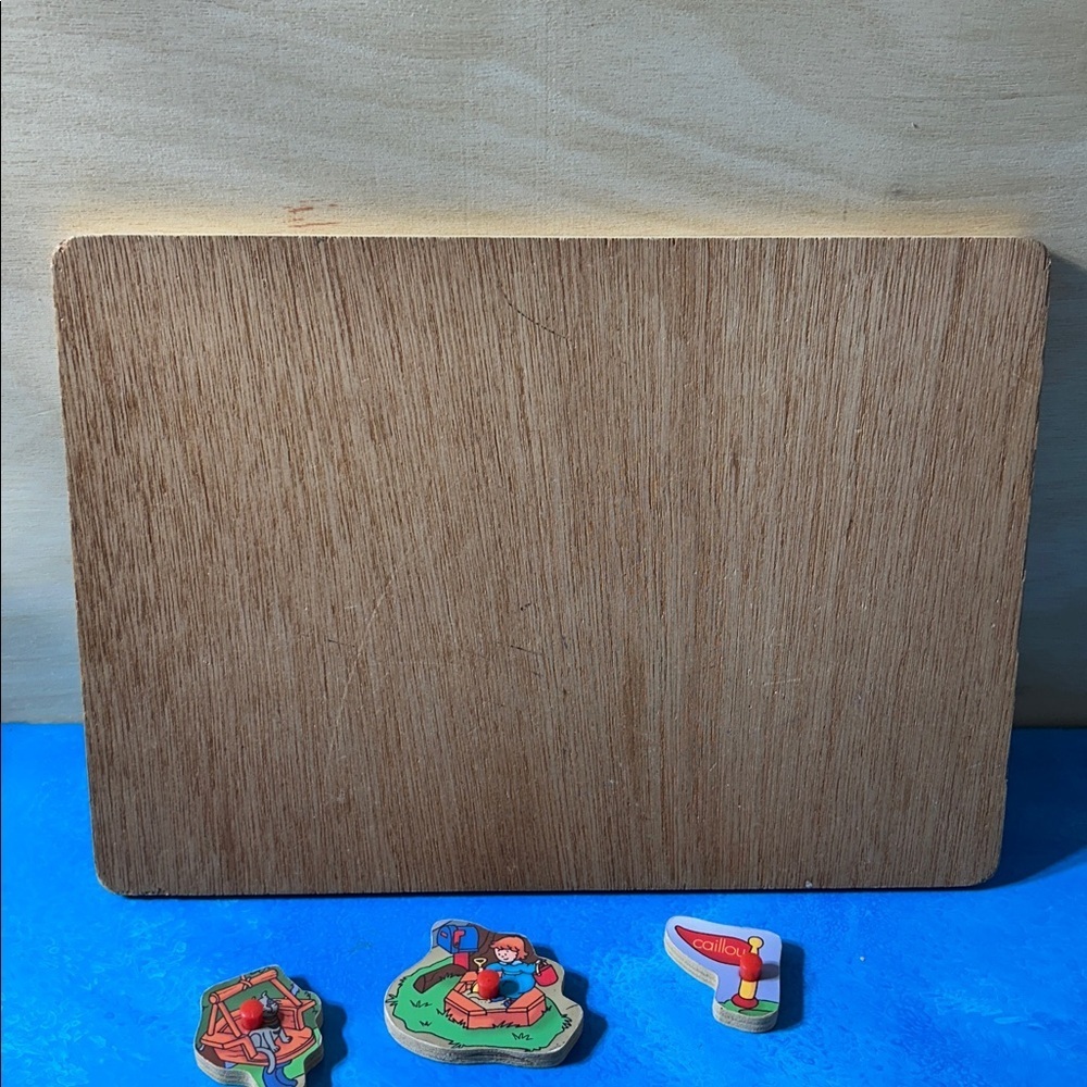 🔥🔥Vintage Caillou Cinar 2002 Wooden Puzzle for Kids - Picture 7 of 7
